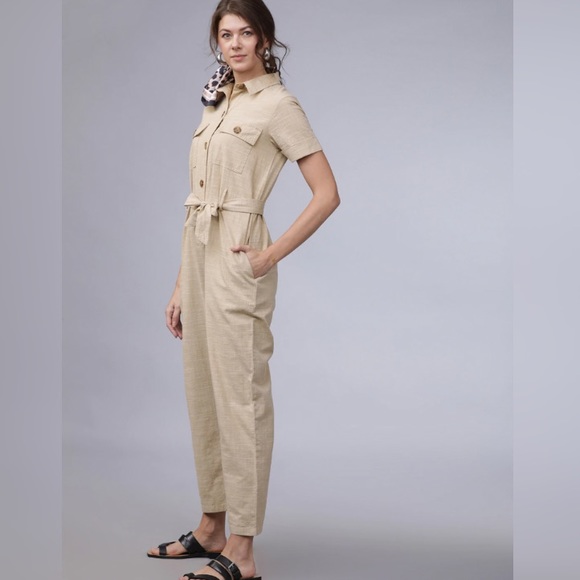 ❌SOLD❌ Jumpsuit for women - Picture 2 of 6